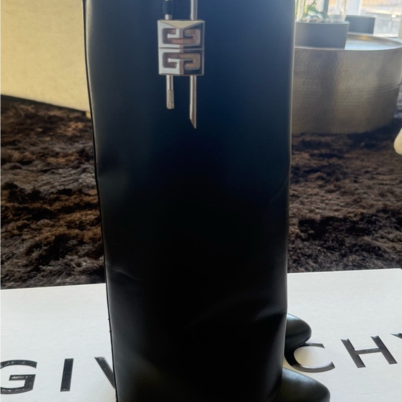 Givenchy Shark Lock Knee high boot - Picture 7 of 8